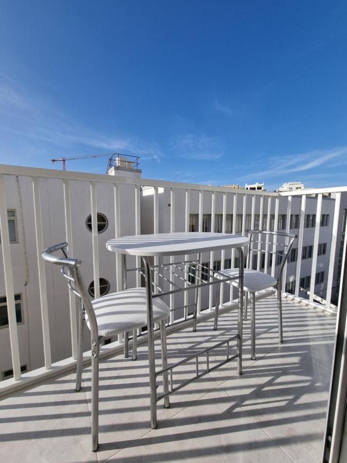 Korzo Suites Gzira Екстериор снимка