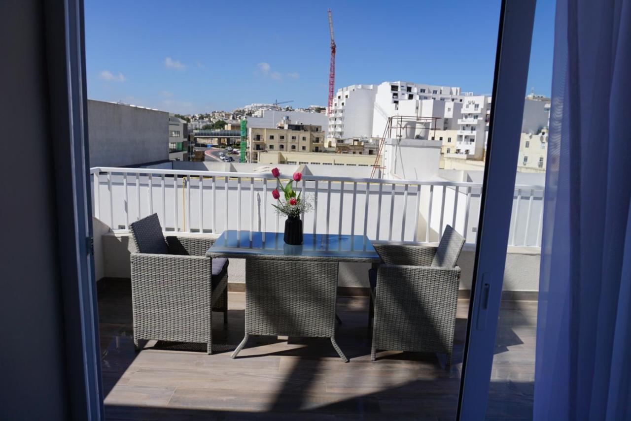 Korzo Suites Gzira Екстериор снимка