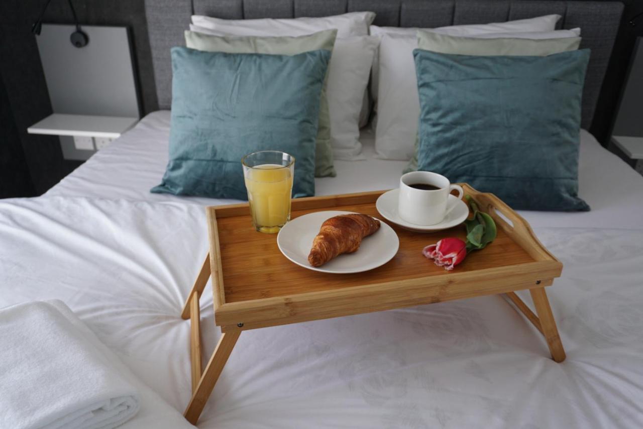 Korzo Suites Gzira Екстериор снимка