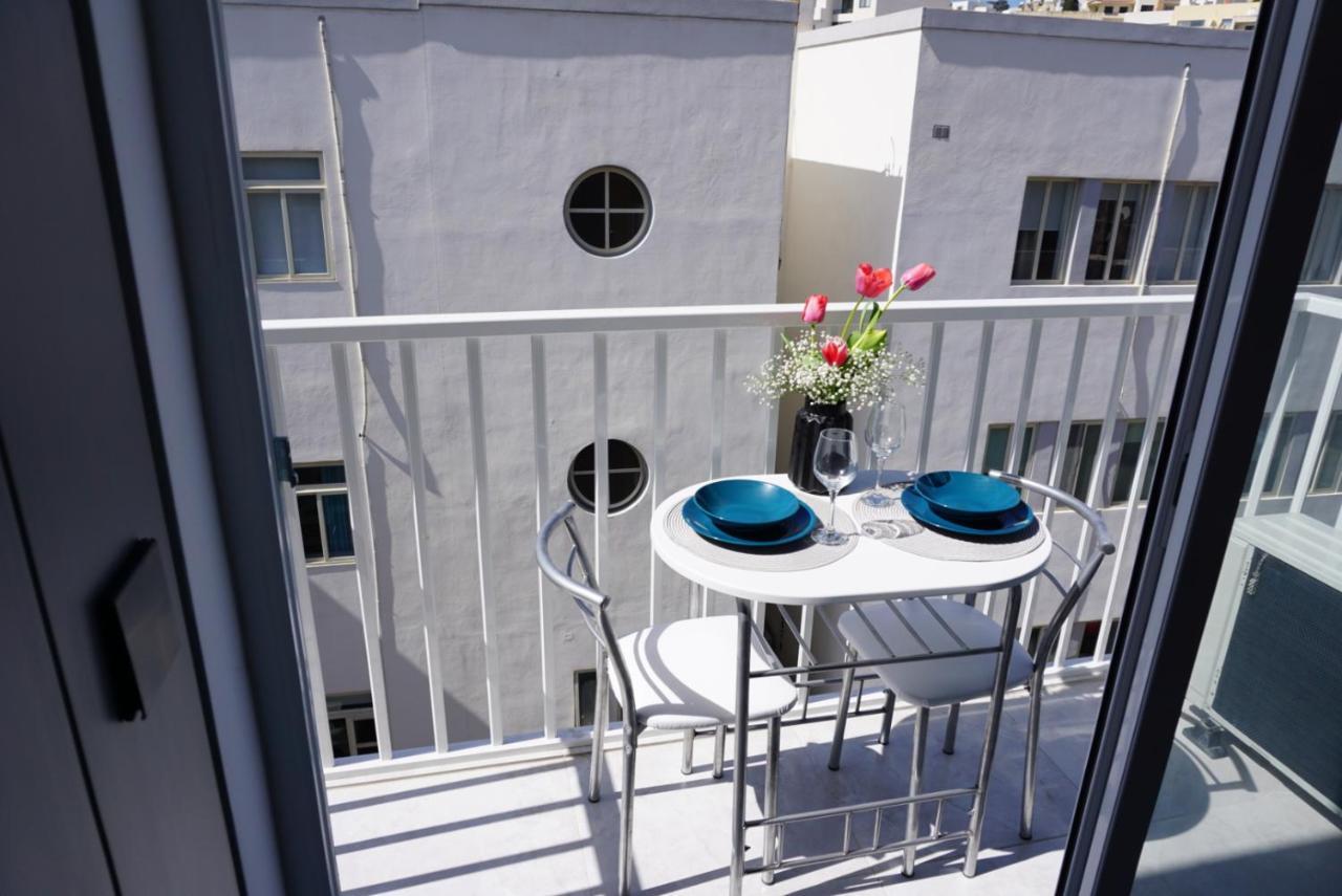 Korzo Suites Gzira Екстериор снимка