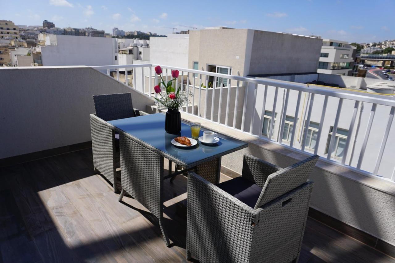 Korzo Suites Gzira Екстериор снимка