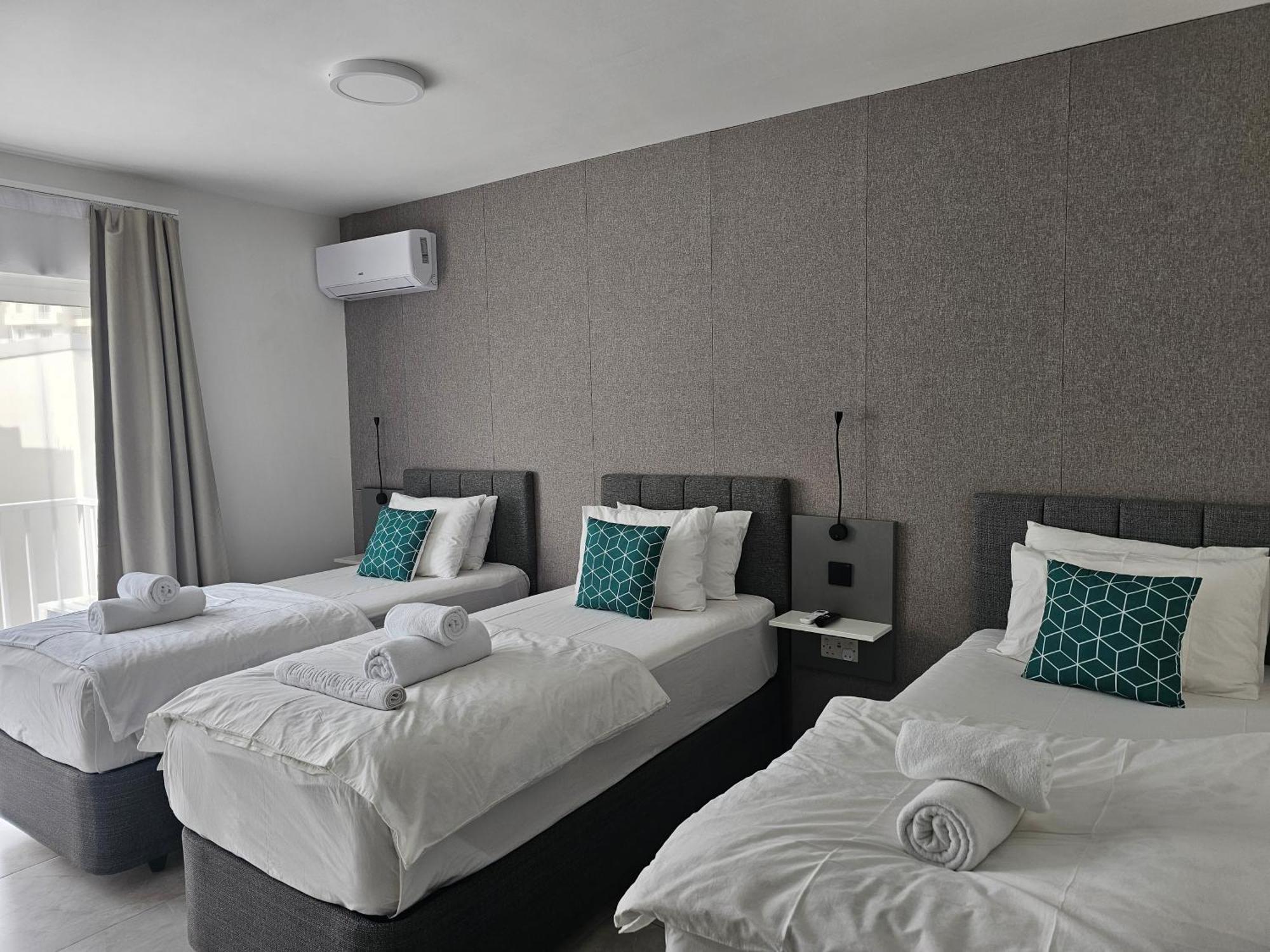 Korzo Suites Gzira Екстериор снимка