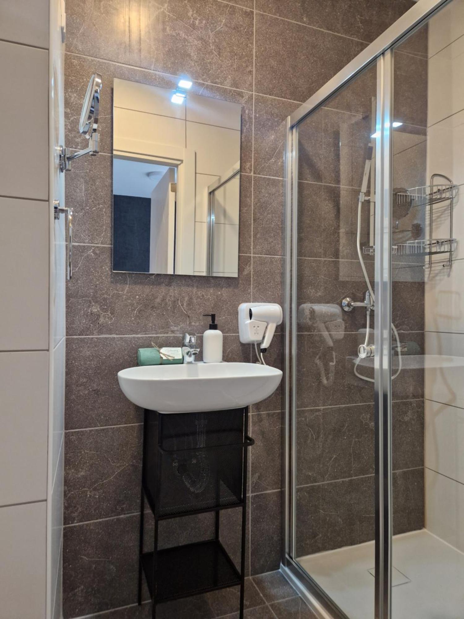 Korzo Suites Gzira Екстериор снимка